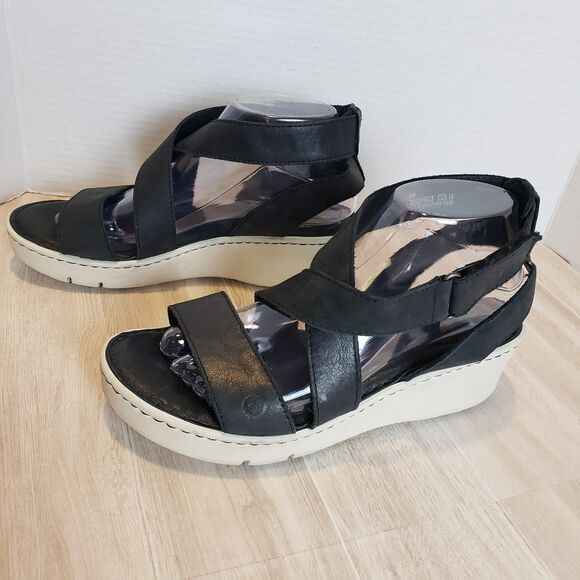 Born Deshka Black Leather Gladiator Sandal Size 9 CrissCross Straps - Picture 4 of 7